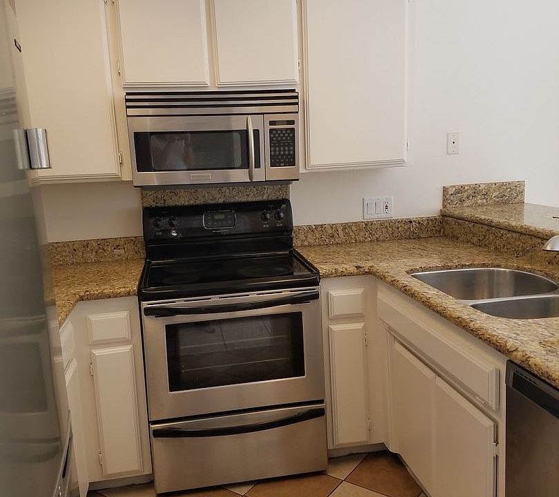 1st image of 4276 Cleveland Ave Unit 5