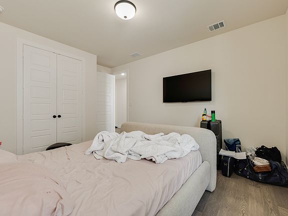 4th image of 2059 Wimberly Dr