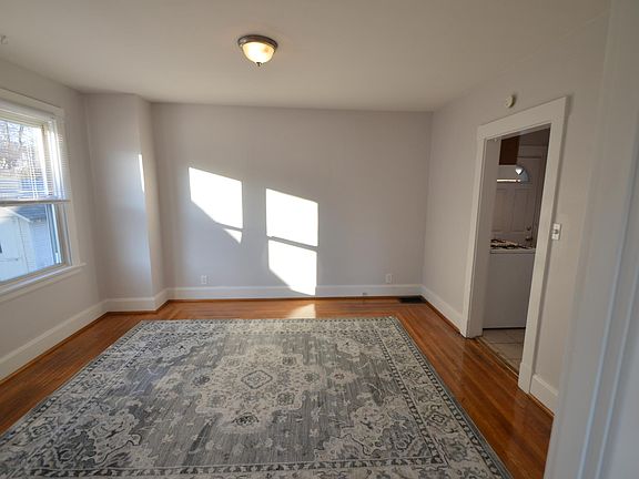 4th image of 2846 Norwood Ave