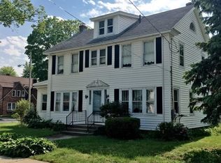 8 Hartford Ter, Springfield, MA 01118