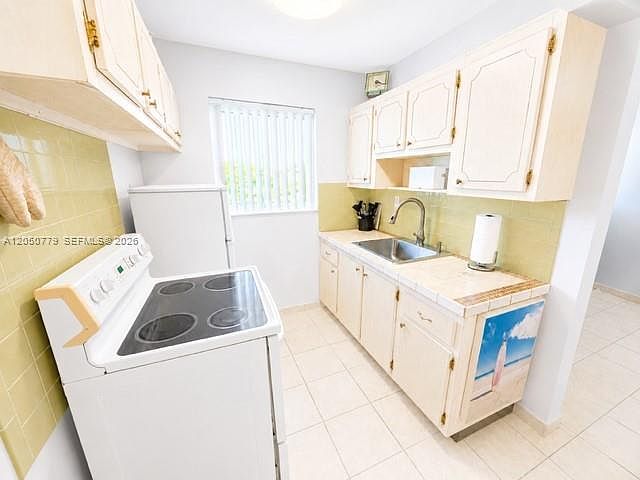 1st image of 2145 Pierce St APT 416