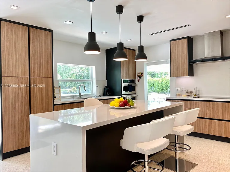 9121 SW 85th St — Photo 9
