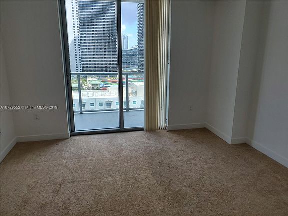 4th image of 1111 SW 1st Ave APT 2322