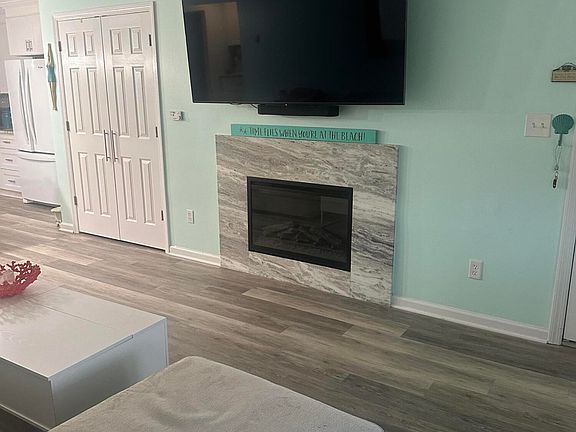 5th image of 1382 Ocean Ave Unit C9