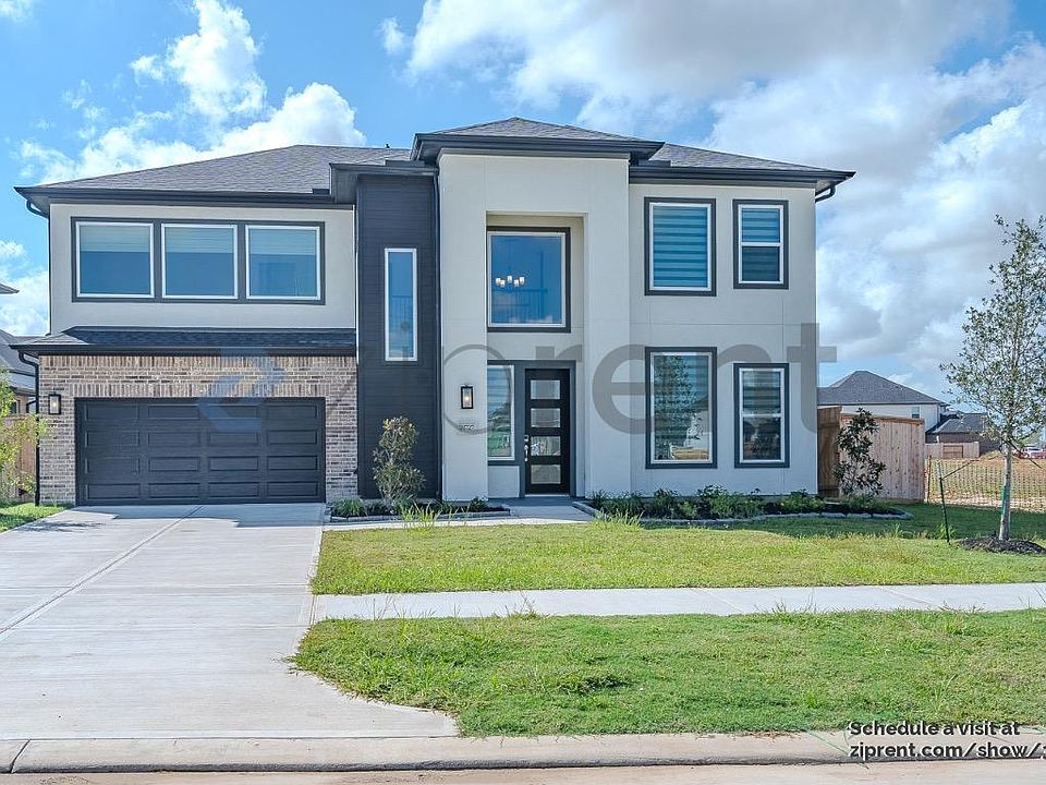 1st image of 21727 Emerton Crescent Way