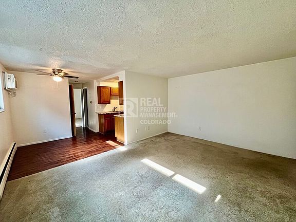 3rd image of 1221 N Clarkson St APT 8