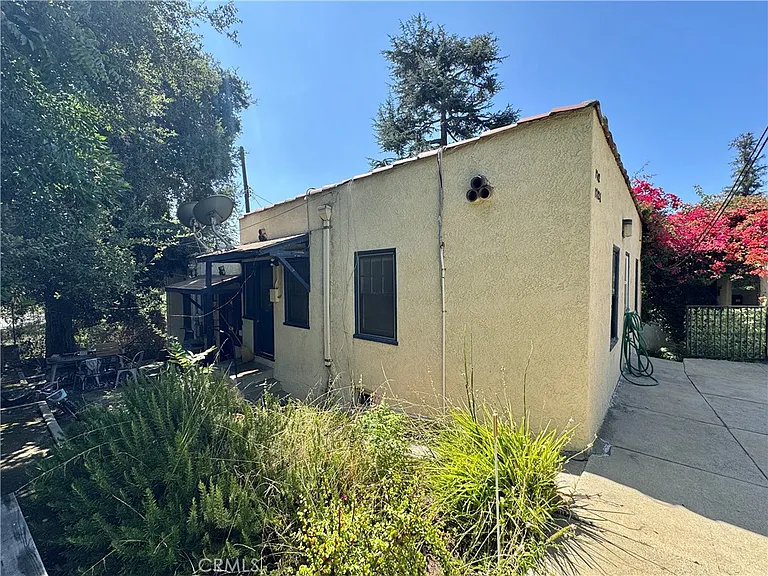 1712 Gillette Cres #A — Photo 6