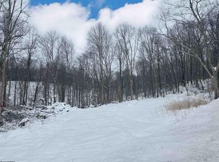 E Grafton Rd, Fairmont, WV 26554