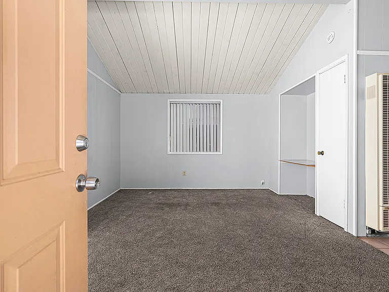 5618 Riley St — Photo 11