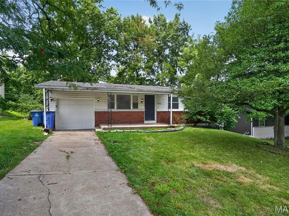 8441 Brotherton Ln, Saint Louis, MO 63135
