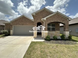 103 Krause Springs Dr, Hutto, TX 78634