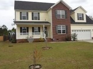 2947 Dalmation Dr, Hope Mills, NC 28348