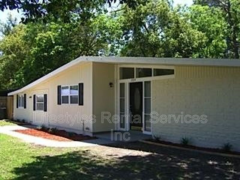 1st image of 4734 W Solandra Cir