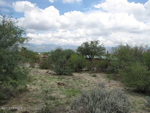 3rd image of 10682 E Camino Quince