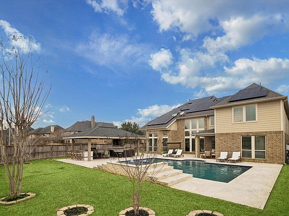 2nd image of 27419 Gladway Manor Dr