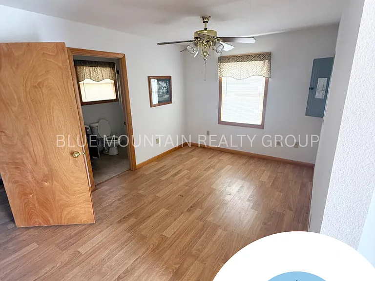 75 Log Cabin Ln — Photo 4