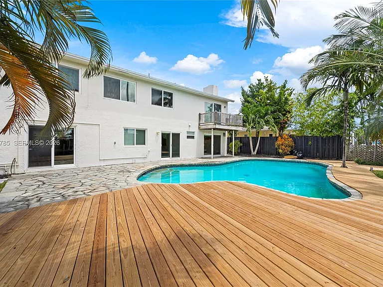 1617 SW 17th Ave — Photo 32