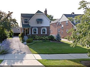 1304 Courtland Ave, Park Ridge, IL 60068