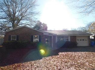 118 Alecia Dr, Prattville, AL 36066