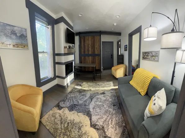 185 Lincoln St #1, Lander, WY 82520