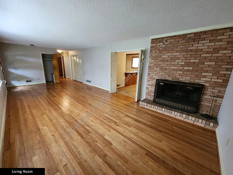 7241 Venus Rd — Photo 17