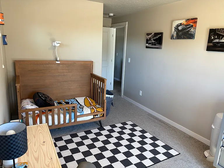616 N Willitts St — Photo 21