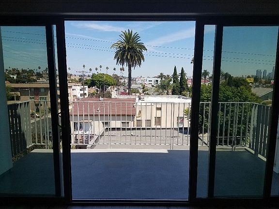3rd image of 340 N Oxford Ave #303