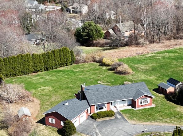 363 Beech Hill Road, Auburn, ME 04210