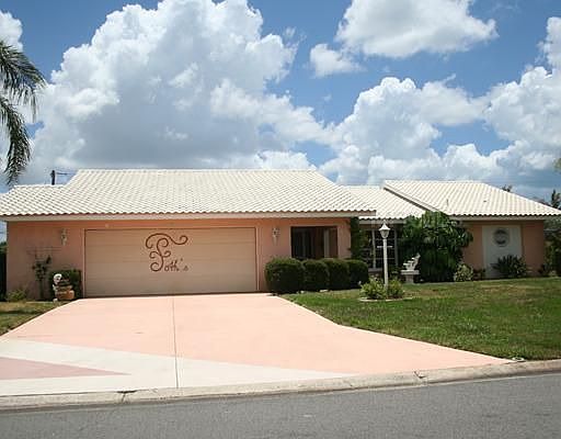 1st image of 110 Corot Dr
