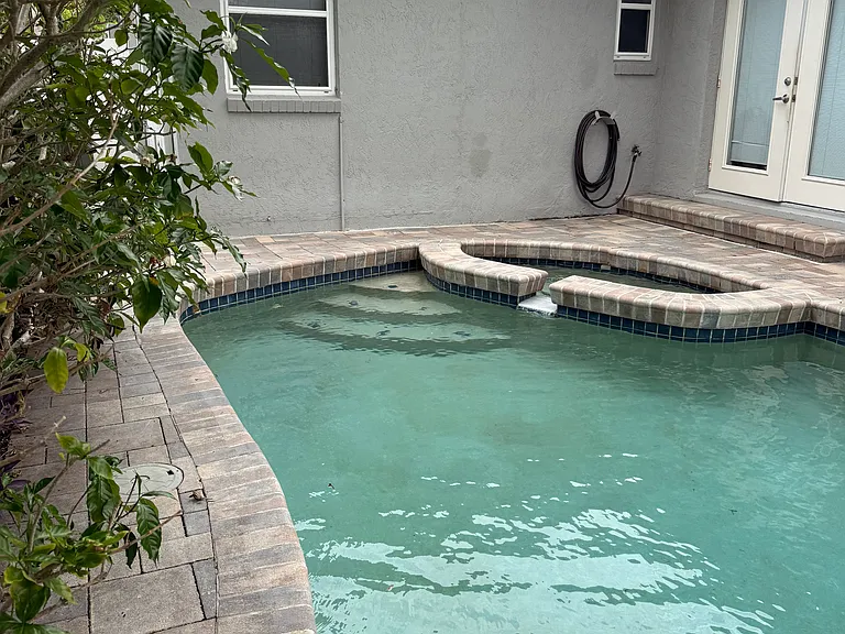 4202 W Palmira Ave — Photo 36