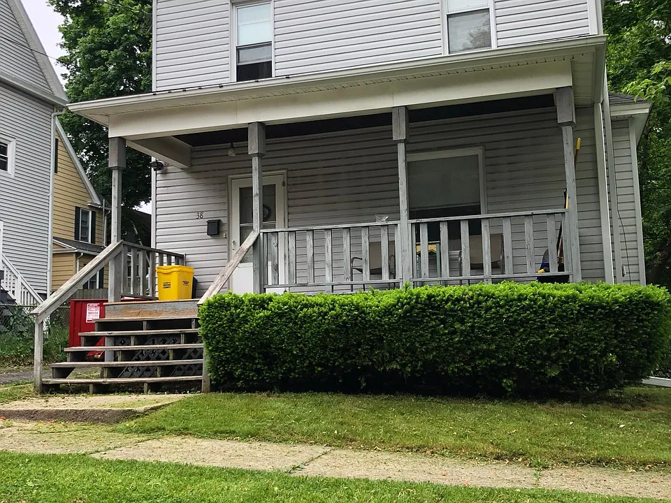 38 Millard Ave