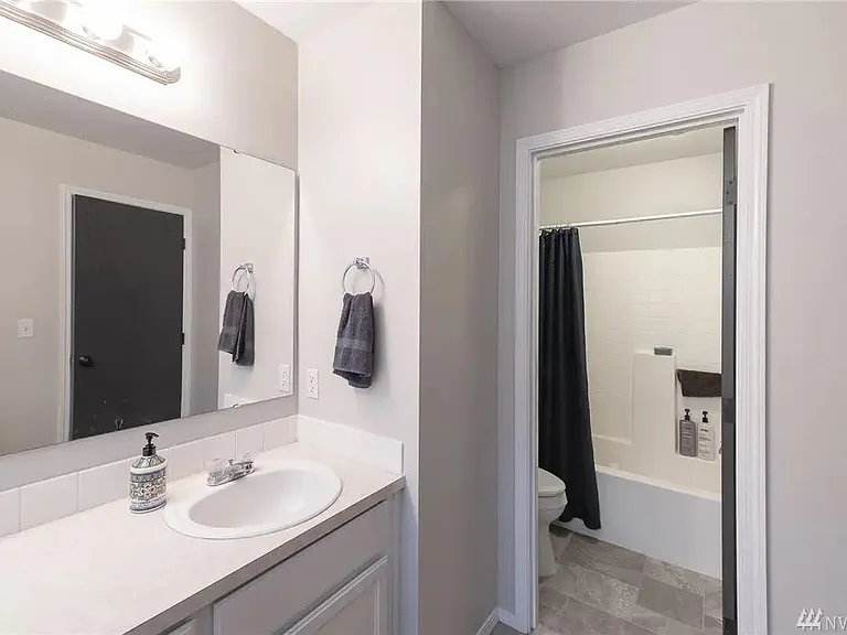6618 Kirsop Village Dr SW — Photo 27
