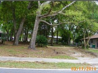 606 S Apopka Ave, Inverness, FL 34452