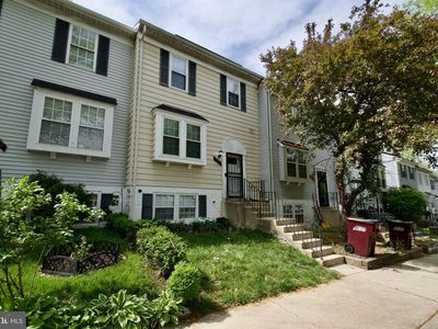 921 Newington Ct, Capitol Heights, MD, 20743