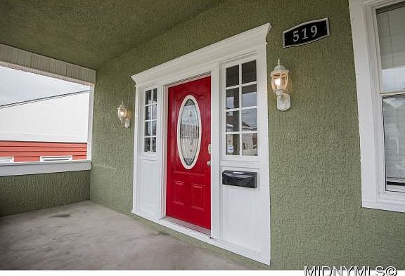 5th image of 519 Tilden Ave