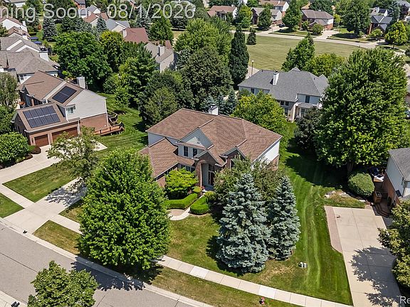 4th image of 887 Loggers Cir