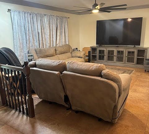 4th image of 5401 W PARADISE Lane