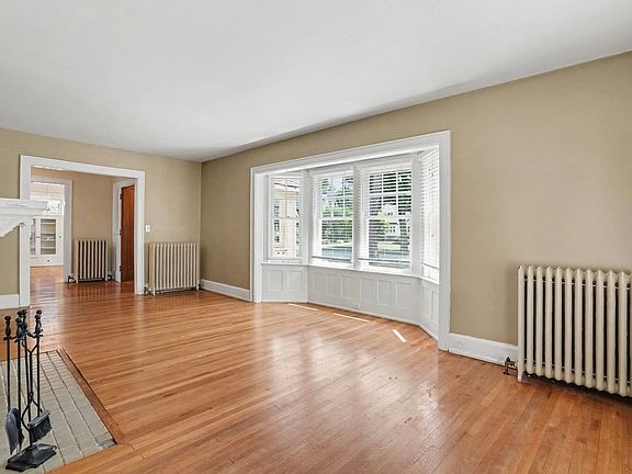 5th image of 603 Park Ave