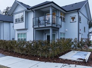 950 Woodsworth Rd #1, Gibsons, BC V0N1V7