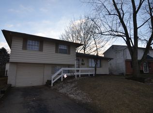 3006 Upton Rd E, Columbus, OH 43232