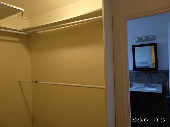 3rd image of 608 San Pablo St SE #A
