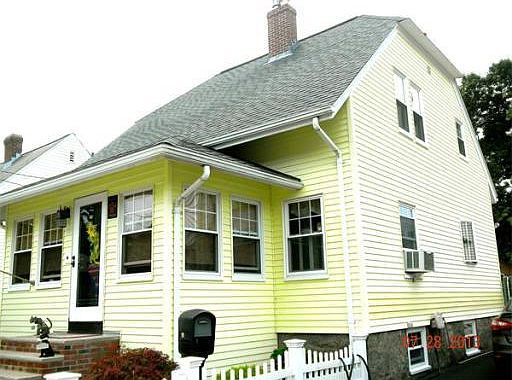 3rd image of 105 Highland Ave