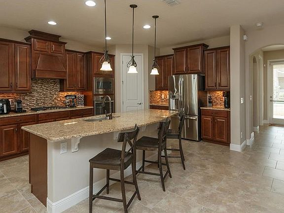 5th image of 7784 Summerlake Pointe Blvd
