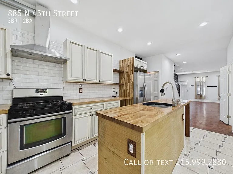 885 N 45th St — Photo 3