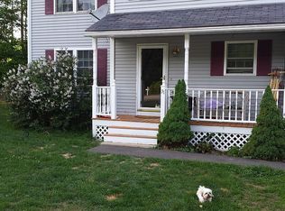 31 Hill St, Hillsboro, NH 03244