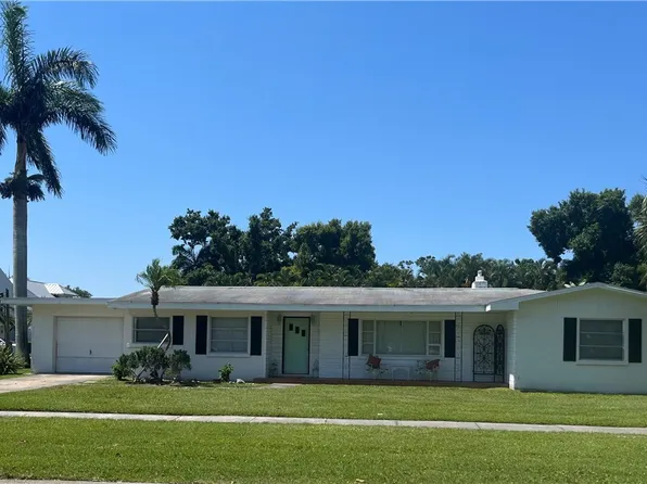 1350 Hanton Ave, Fort Myers, FL 33901