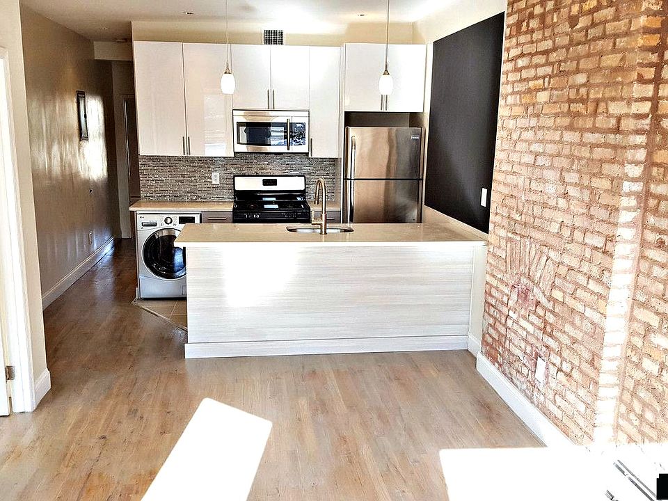1st image of 1085 Bergen St APT 004