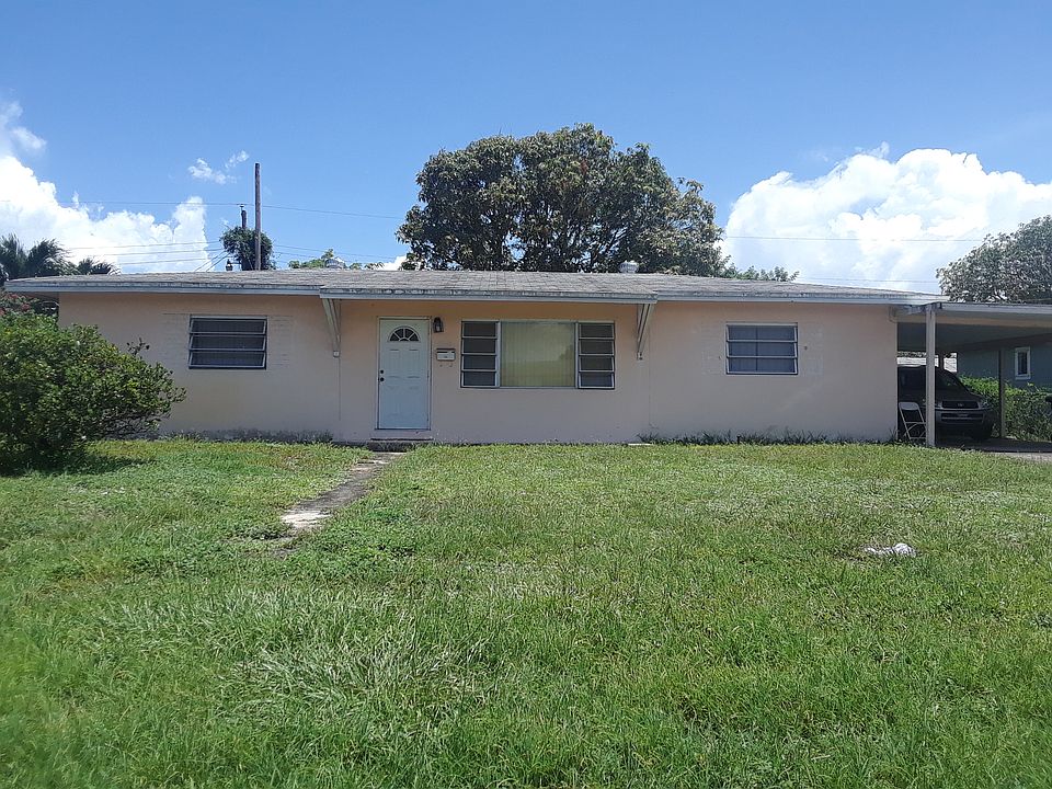 1st image of 3832 NW 176th Ter