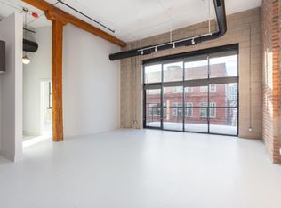 213 N Racine Ave, Chicago, IL 60607