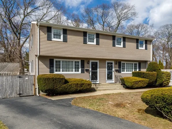 12-13 Robert Arey Dr, Randolph, MA 02368